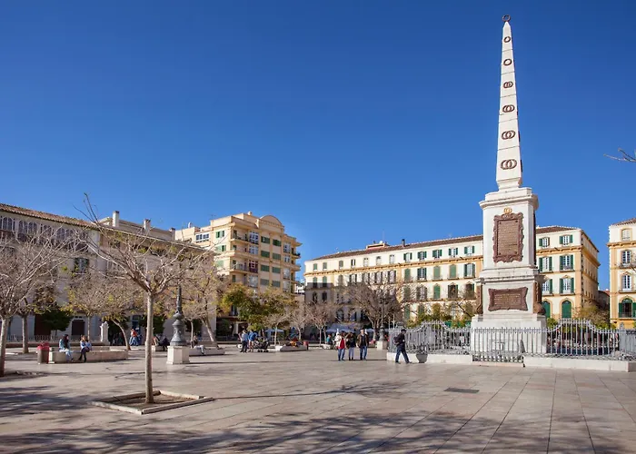 Apartment And Spacious With Parking On-site Malaga