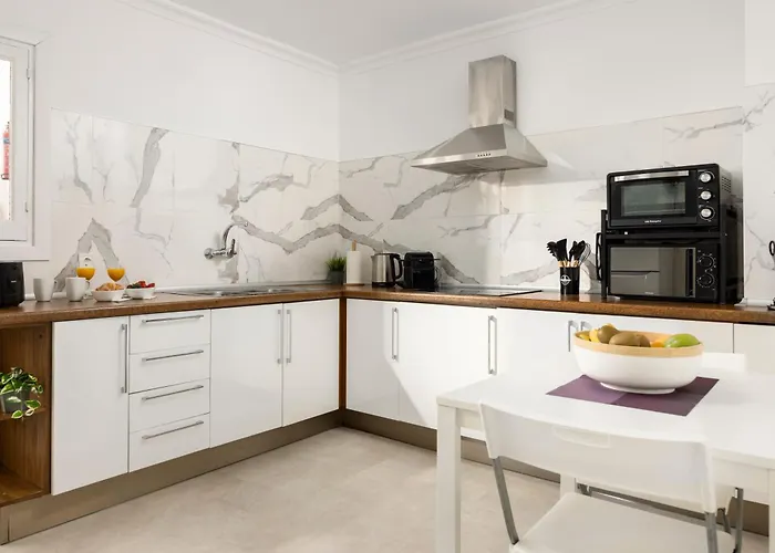 And Spacious With Parking On-site *